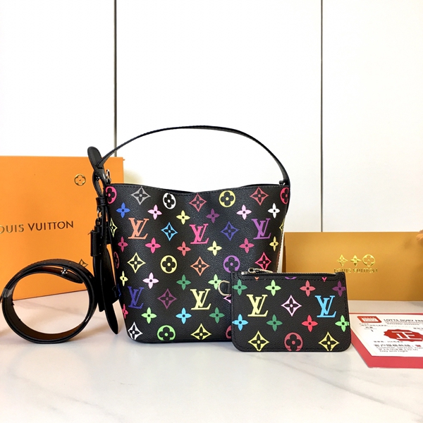 ルイヴィトンバッグ正面デザイン